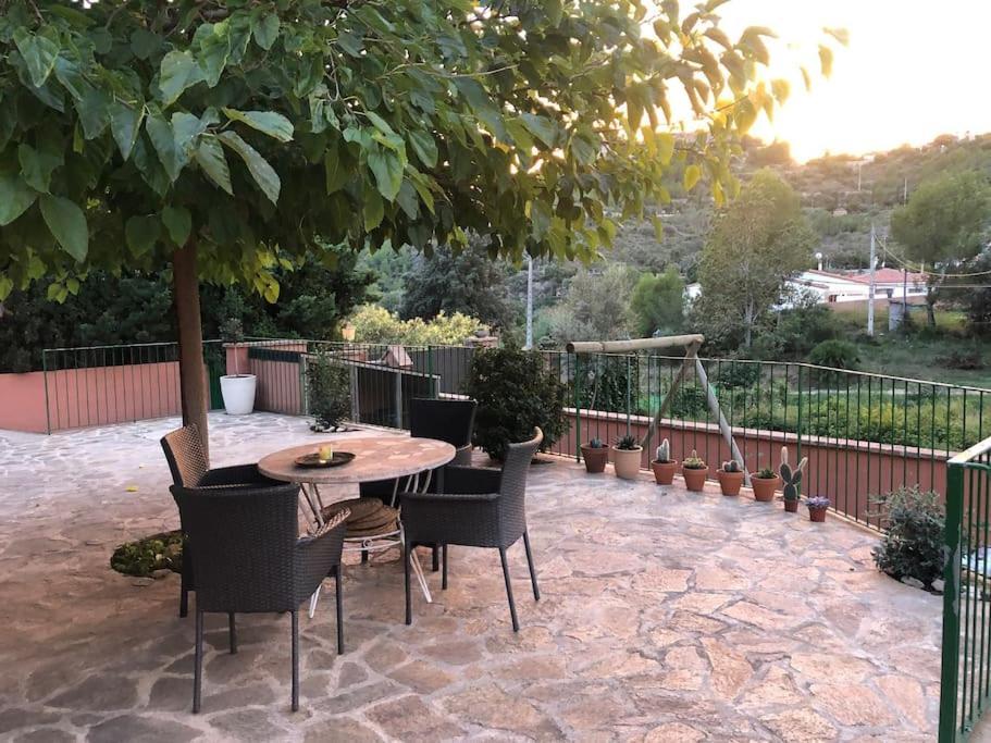 Apartment In Country House With Views And Pool Vespellá Esterno foto